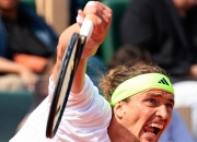 开云足球直播-包含日本网球队力克意大利网球队，兹维列夫完成帽子戏法的词条