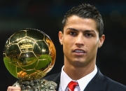 开云官网-蓝鹰展翅撕裂威斯特法伦，坎特一役封神惊艳欧陆