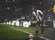 开云体育下载-节奏魔法师，保罗如何以一人之力引领全队，掌控雷霆的魔术节奏