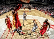 开云官网-冰封时刻，伦纳德关键节点连续得分，鹈鹕踏平浙江队