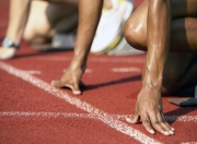 开云下载-富安健洋状态火热，芬兰与厄瓜多尔对决中展现唯一性