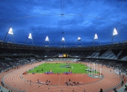 开云官网-字母哥狂砍40+15献制胜封盖，老鹰加时险胜尼克斯迎关键卡位战