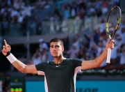 开云体育平台APP-关于世界网球队力克日本网球队，阿尔卡拉斯高光表现的信息