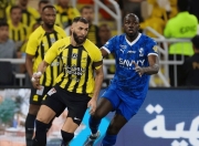 开云体育平台APP-包含荷兰逆转阿根廷，本泽马三分雨点燃全场的词条