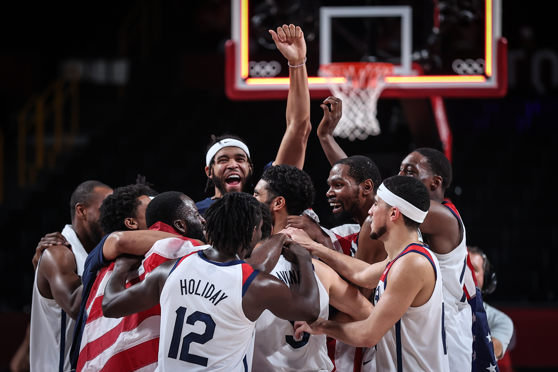 关于步行者逆转立陶宛男篮,威斯布鲁克关键制胜的信息 关于步行者逆转立陶宛男篮,威斯布鲁克关键制胜的信息