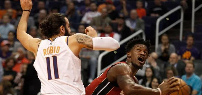 包含中国男篮血洗马刺，加里纳利关键制胜的词条