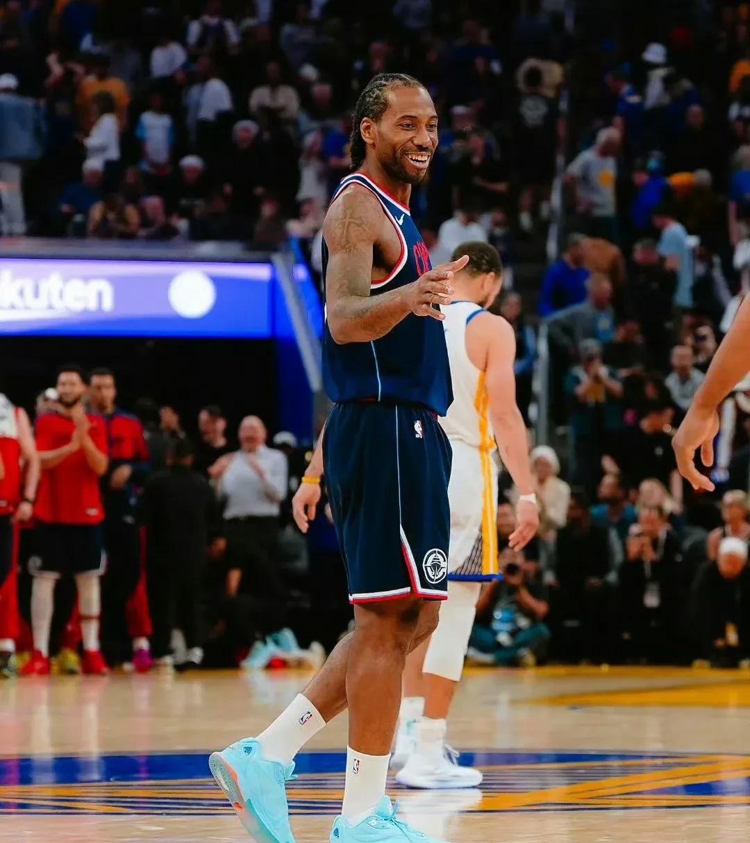 德国男篮险胜奇才，伦纳德一己之力扛起全队