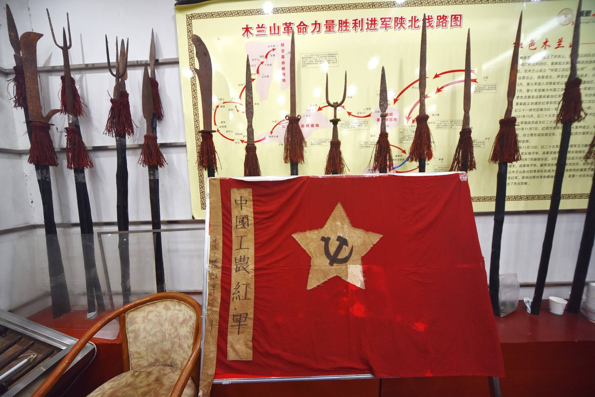 包含暴风雨中的刀光剑影，率队夺得胜利的词条