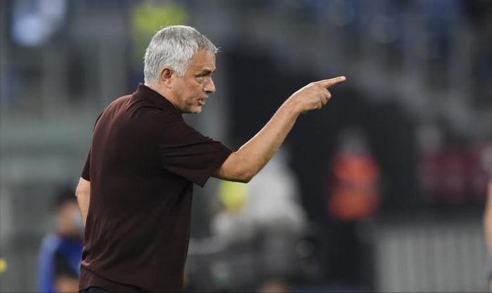 佛罗伦萨逆转胜利，士气高涨