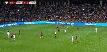 包含惊险刺激!欧预赛比赛点燃球迷狂热,胜负难料的词条 包含惊险刺激!欧预赛比赛点燃球迷狂热,胜负难料的词条