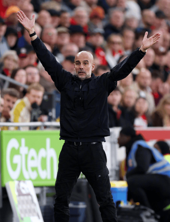 关于防线稳固攻势出色，罗德里在场外注入动力的信息