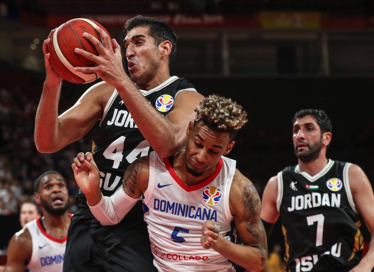 关于突破困境:约旦球员在联赛中迎战乌干达的信息 关于突破困境:约旦球员在联赛中迎战乌干达的信息