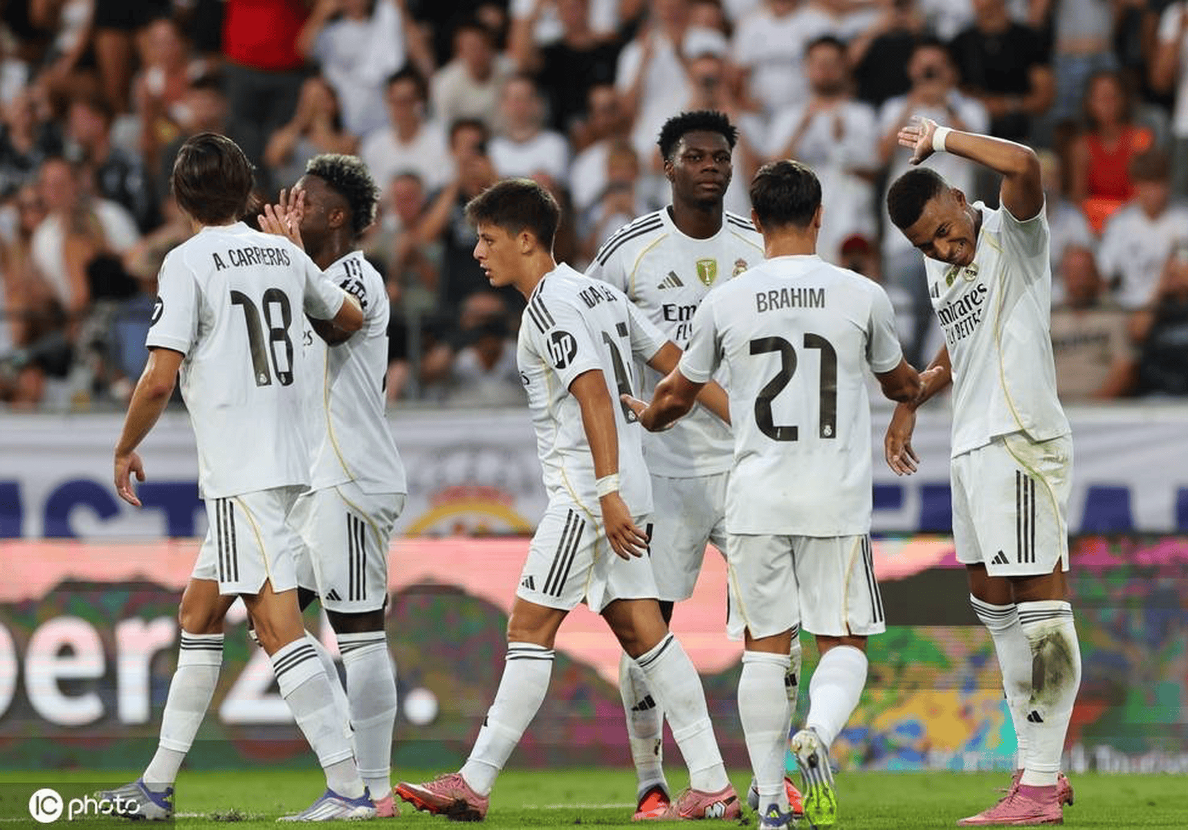 皇家社会主场大胜，豪取四连胜的简单介绍