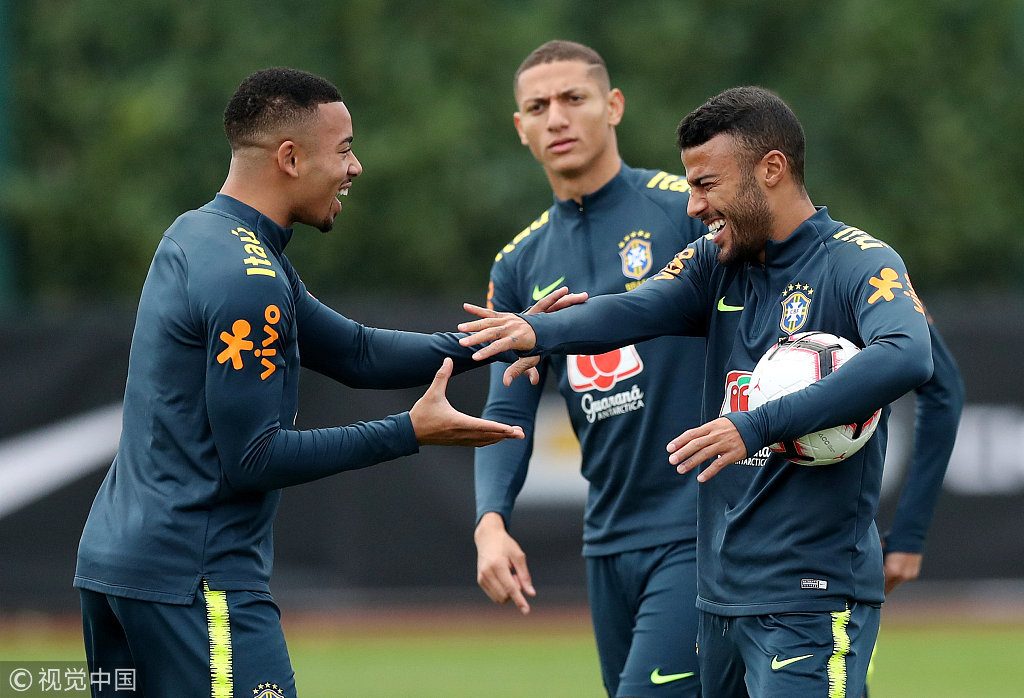 关于巴西对阵乌拉圭：内马尔独中四元的信息