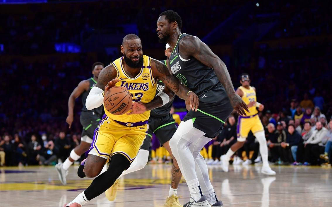 包含森林狼主场告捷，东部排名渐入佳境的词条