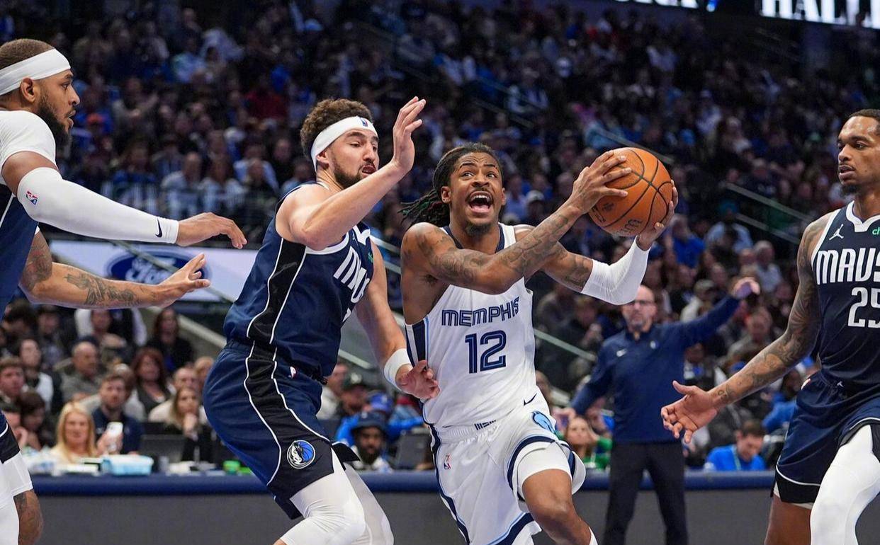 包含广州队完胜鹈鹕，莫兰特状态火热的词条