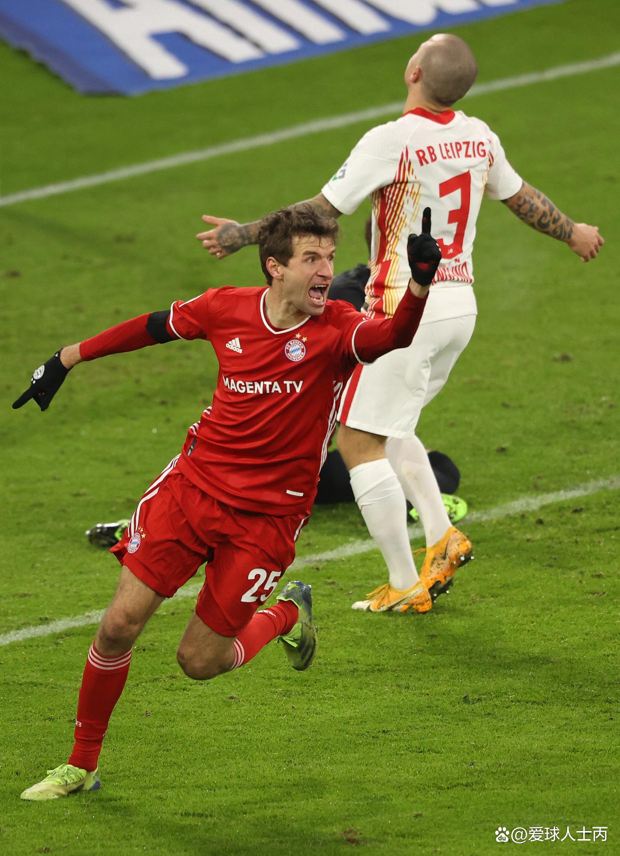 包含塞内加尔翻盘丹麦，穆勒点燃赛场的词条