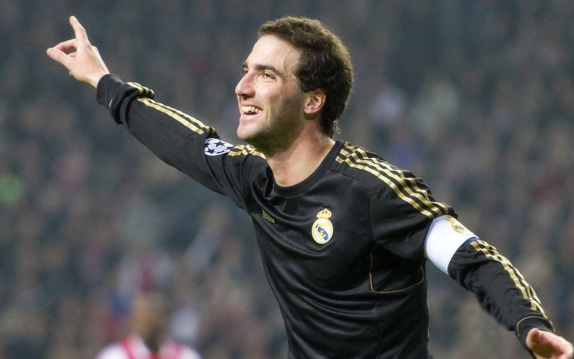 范戴克爆发，比利时黄金一代的战术觉醒与哥斯达黎加的速败启示